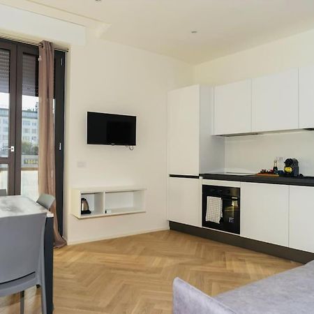 Sky View -Porta Nuova- Appartamento 7 Con Terrazzo Milano Eksteriør bilde